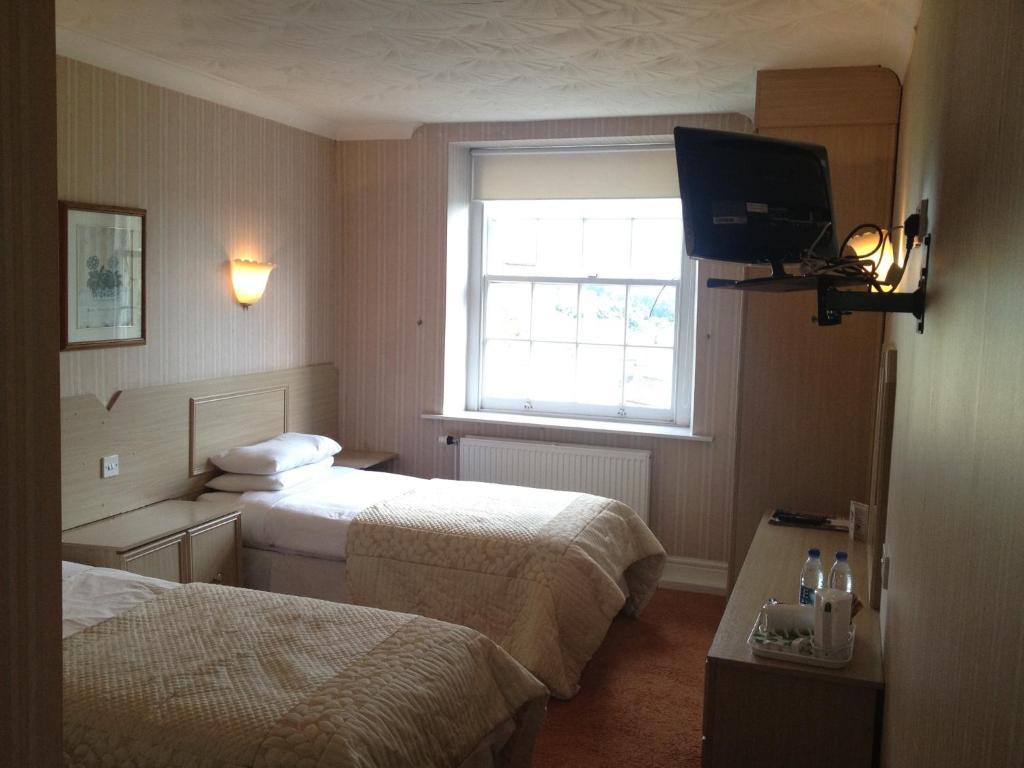 The Grant Arms Hotel Рамсботтом Экстерьер фото